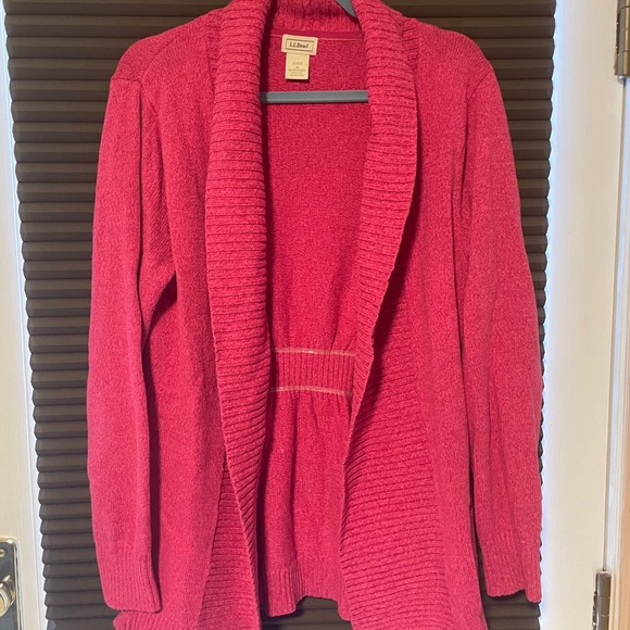 LL BEAN pink cardigan size MED beautiful ! - Picture 2 of 5